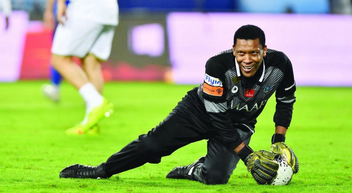 2 أغسطس 1972 .. مولد حارس المرمى السعودي الشهير محمد الدعيع