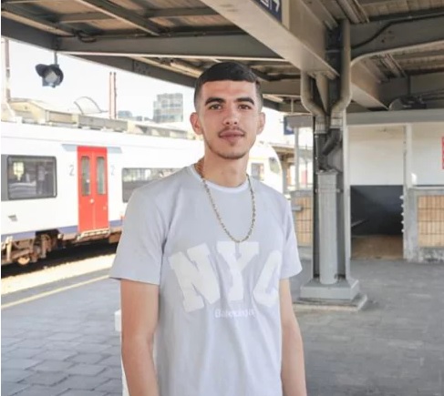 بطل واقعة قطار بلجيكا.. قصة مهاجر جزائري أبهر أوروبا