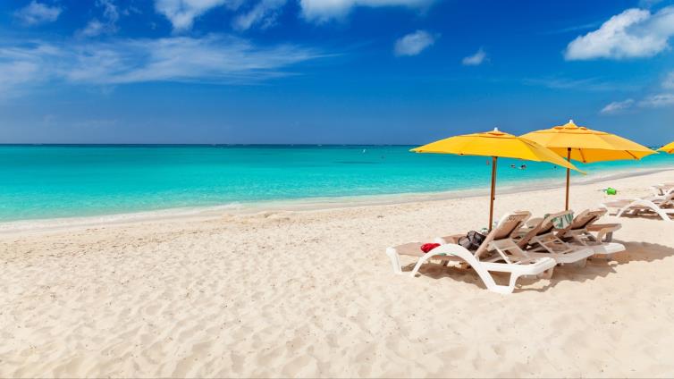 فلكيا.. الصيف ينتهي بعد 47 يوماً "كيف قضيت عطلتك الصيفية؟"