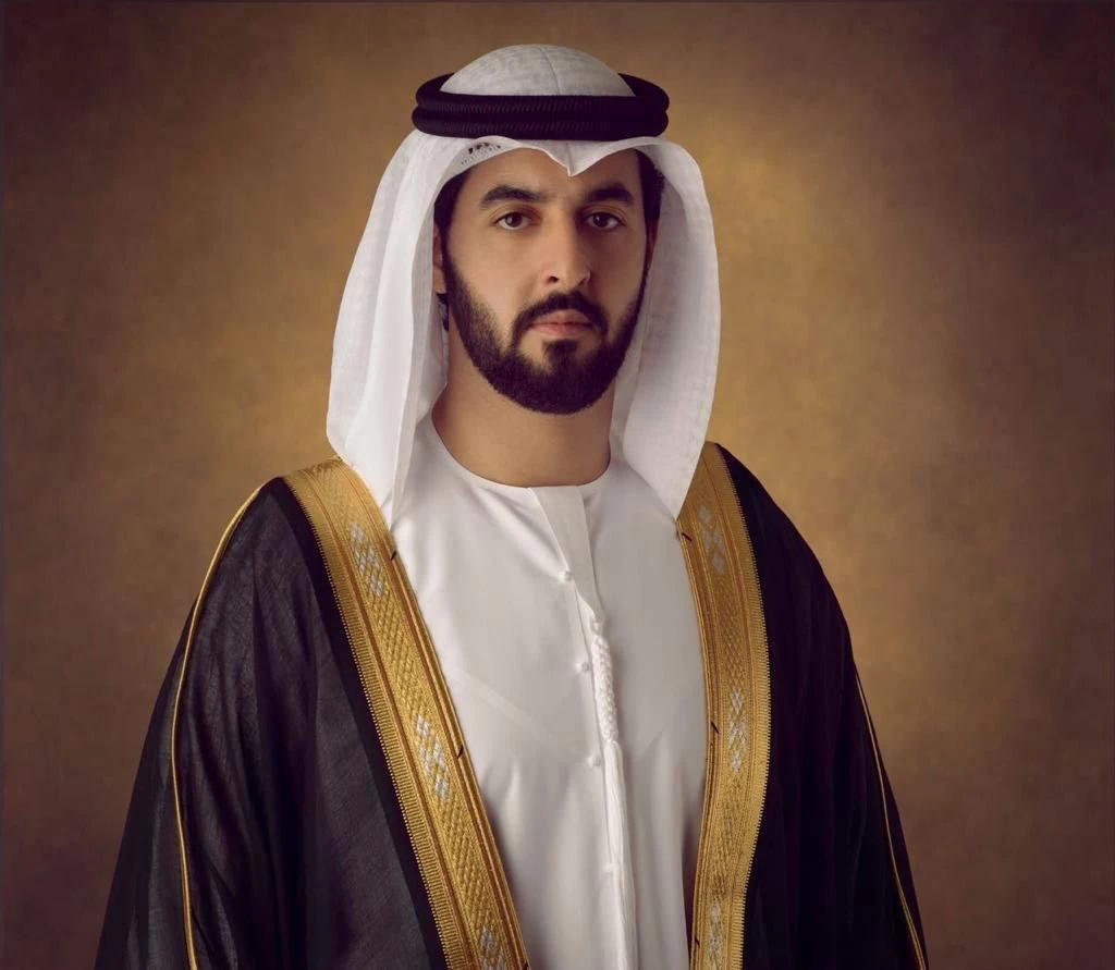 علي بن سعود المعلا يهنئ القيادة الرشيدة وشعب الإمارات بيوم العَلَم