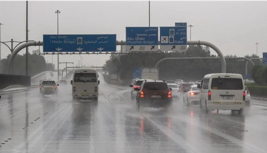 الأرصاد تتوقع تقلبات جوية بالإمارات حتى 23 يناير