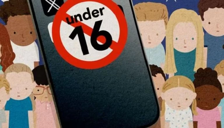 أول دولة تتخذ هذا الإجراء.. أستراليا تمنع استخدام وسائل التواصل لمن هم دون 16 عامًا