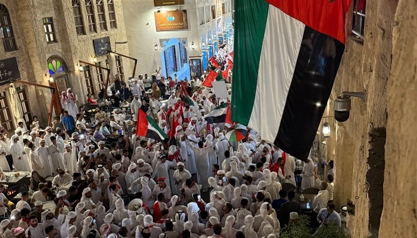 بعد نفاد التذاكر.. اتحاد الكرة يخصص شاشات عملاقة لجماهير "الأبيض" في الدوحة لمتابعة مباراة عُمان