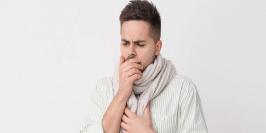 برتقال وعسل وكركم.. مزيج منزلي يهدئ السعال ويقوي المناعة