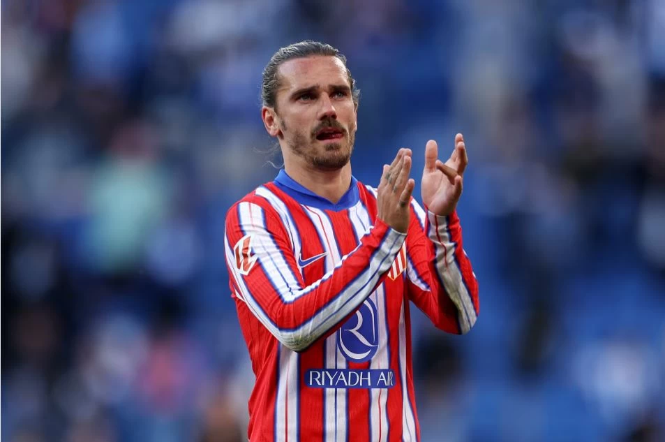 بسبب أعياد الميلاد.. سر احتفال الفرنسي غريزمان يوم 8 إبريل من كل عام