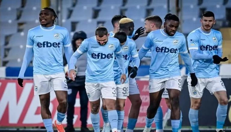 غرائب وطرائف الرياضة.. حداد في الدوري البلغاري على لاعب حي