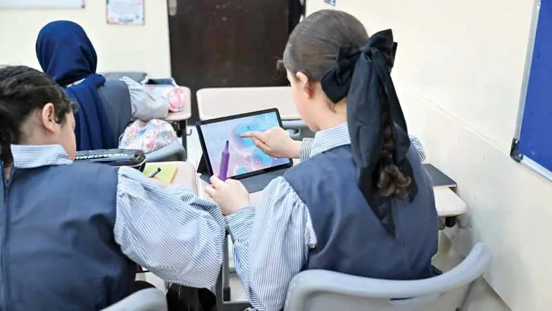 حماية للطلبة من مخاطر الإنترنت.. المدارس تغلق أبوابها الرقمية أمام الـVPN