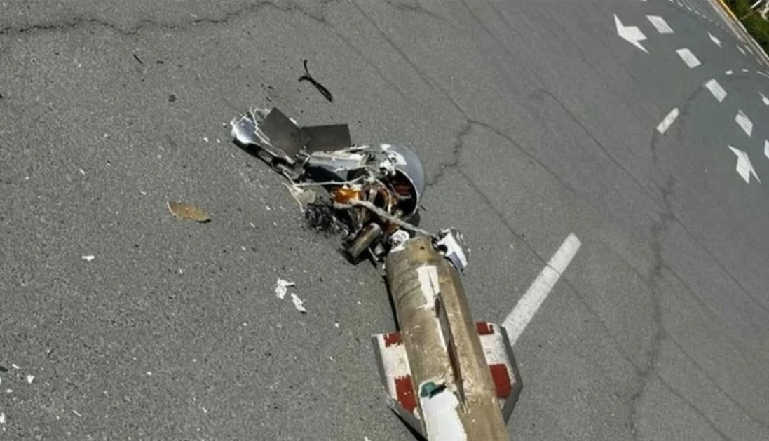 لحماية الأرواح.. الطوارئ والأزمات تحذر من مخاطر الاقتراب من الأجسام الساقطة نتيجة الاعتراضات الجوية