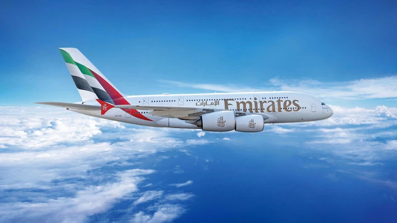 سلامة الركاب أولوية.. طيران الإمارات تمدد تعليق الرحلات من وإلى دبي حتى الساعة 15:00 الثلاثاء