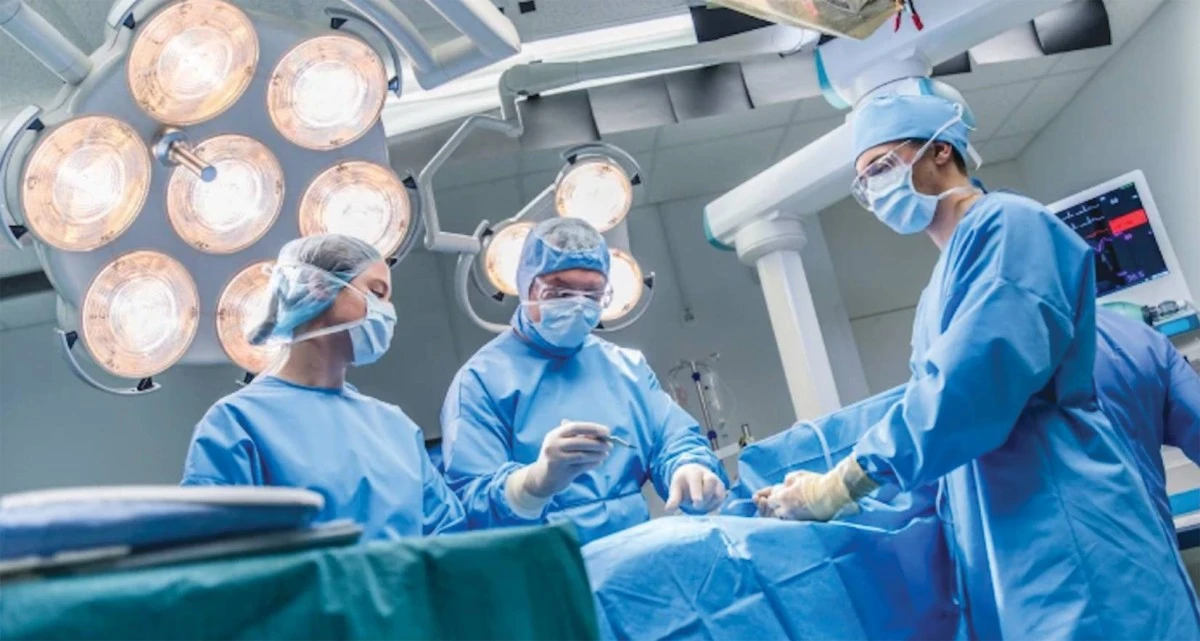 يوم الطبيب الإماراتي.. تقدير للعطاء الإنساني ودعم التطوير المستمر للرعاية الصحية